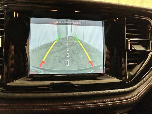 Used 2023 Dodge Durango GT RWD image 15