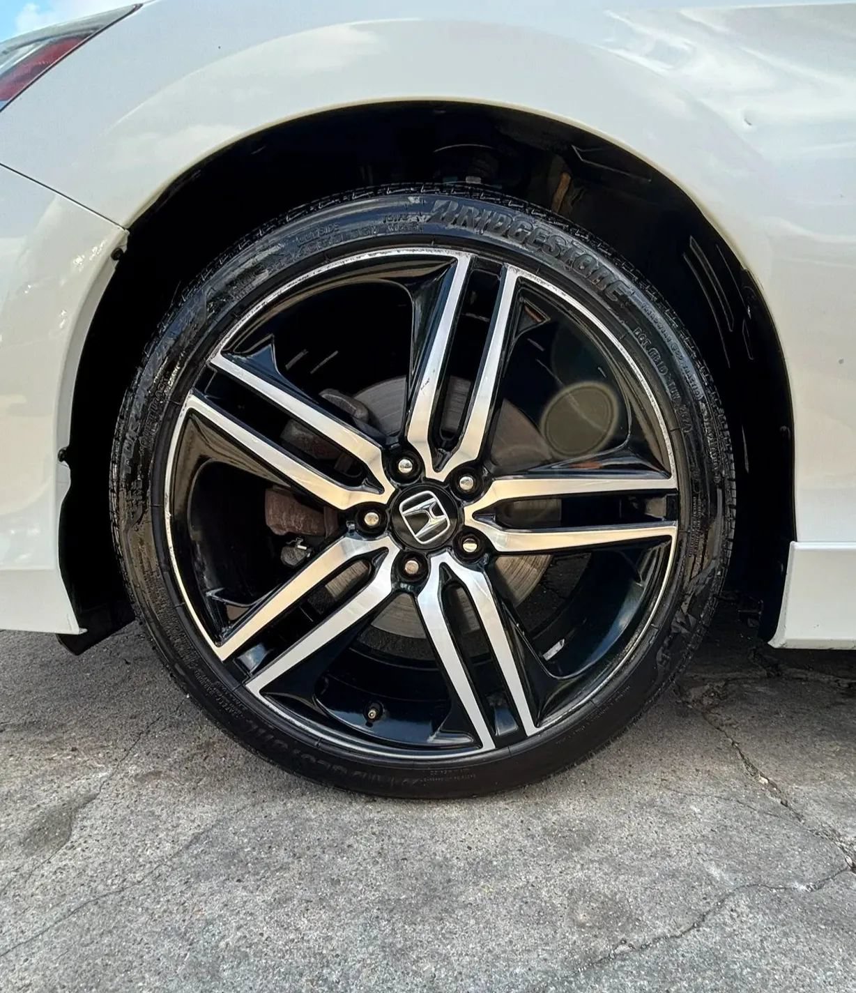 Used 2017 Honda Accord Touring image 20