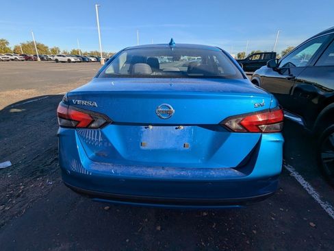 Used 2021 Nissan Versa SV image 6