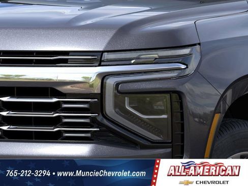 New 2025 Chevrolet Suburban Premier image 10