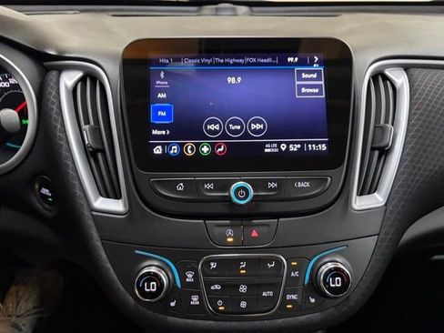 Used 2023 Chevrolet Malibu LT FWD image 28