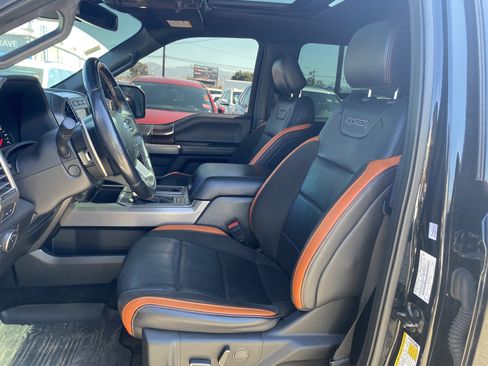 Used 2018 Ford F150 Raptor w/ Equipment Group 802A Luxury AWD/4WD image 15