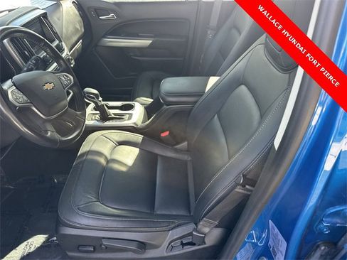 Used 2022 Chevrolet Colorado LT w/ Luxury Package image 21