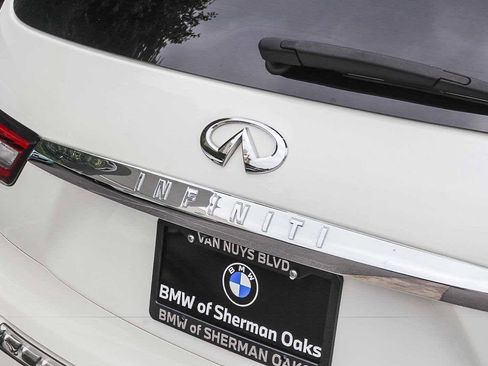 Used 2020 INFINITI QX60 Luxe w/ Essential Package FWD image 8