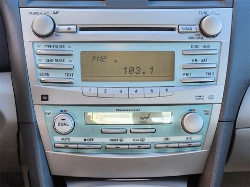 Used 2007 Toyota Camry XLE image 20