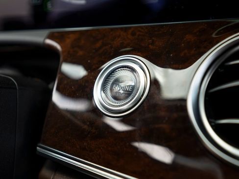 Used 2022 Mercedes-Benz E 350 4MATIC Sedan image 31