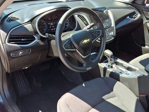 Used 2023 Chevrolet Malibu LT FWD image 23