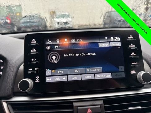 Used 2021 Honda Accord EX image 21