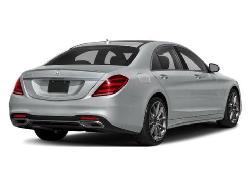 Used 2020 Mercedes-Benz S 450 Sedan image 2