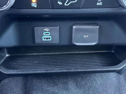 Used 2024 Ford F250 XLT AWD/4WD image 34