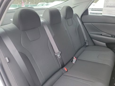 New 2026 Hyundai Elantra SE image 20