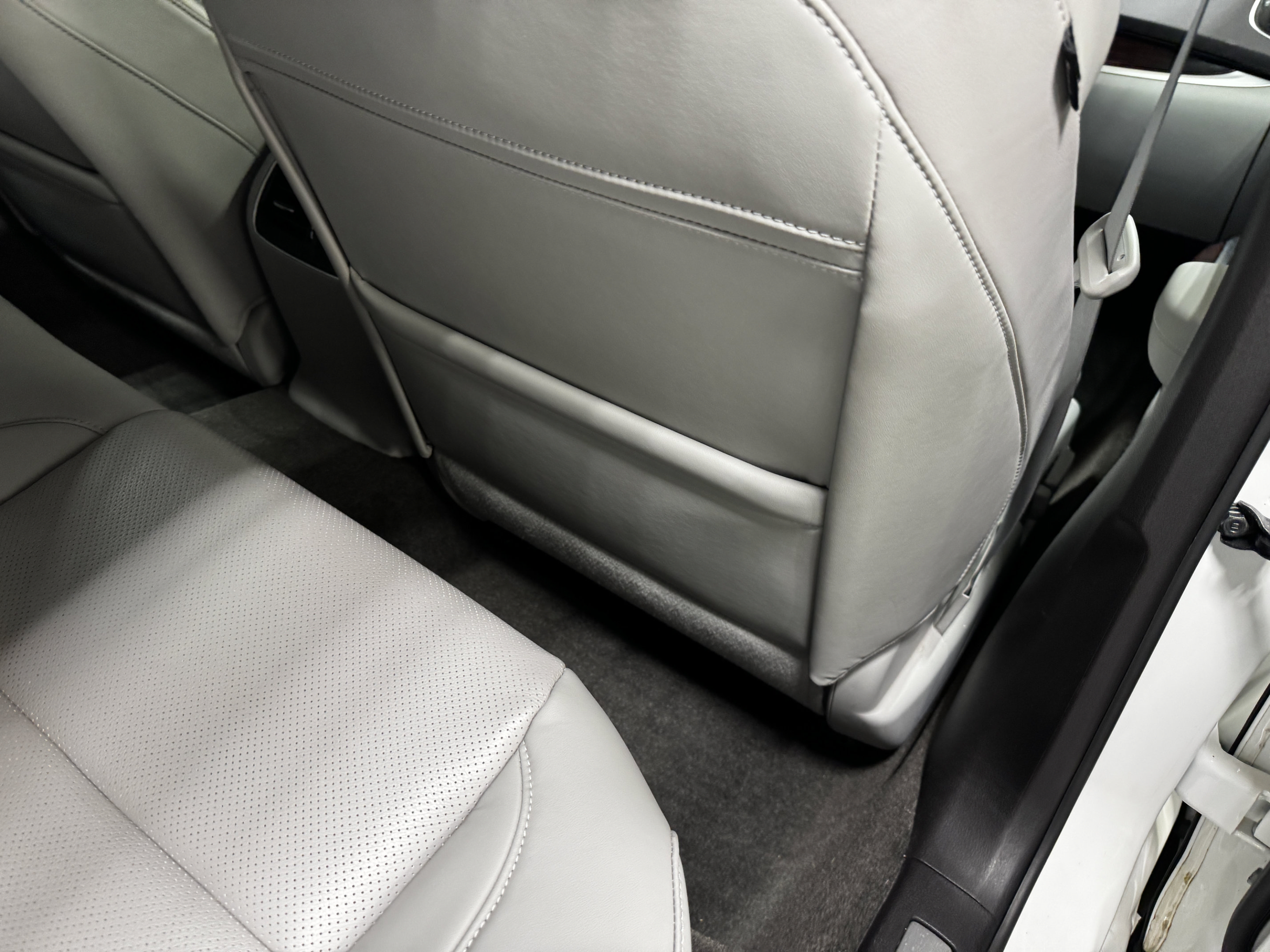 Used 2017 Acura TLX w/ Technology Package FWD image 44