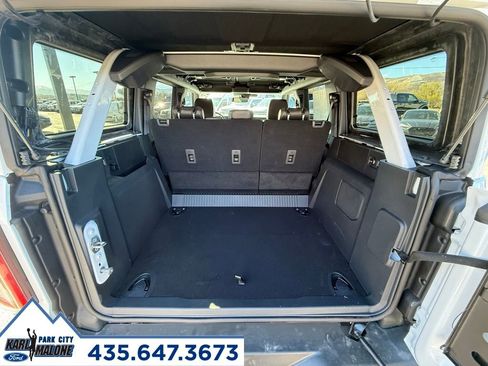 New 2025 Ford Bronco Outer Banks w/ Sasquatch Package image 52