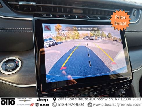 New 2025 Jeep Grand Cherokee Limited w/ Black Appearance Package image 18