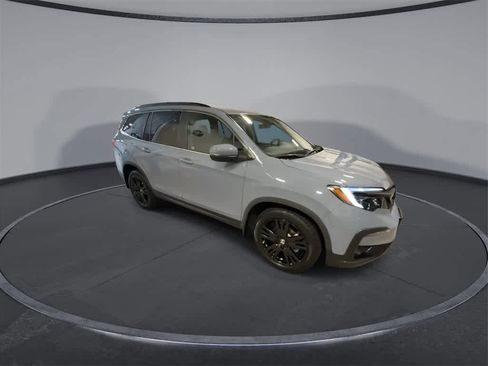 Used 2022 Honda Pilot Special Edition image 2