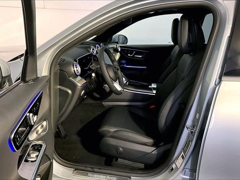 New 2026 Mercedes-Benz GLC 300 4MATIC image 13