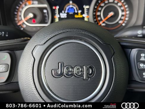 Used 2024 Jeep Wrangler Unlimited Sport AWD/4WD image 26