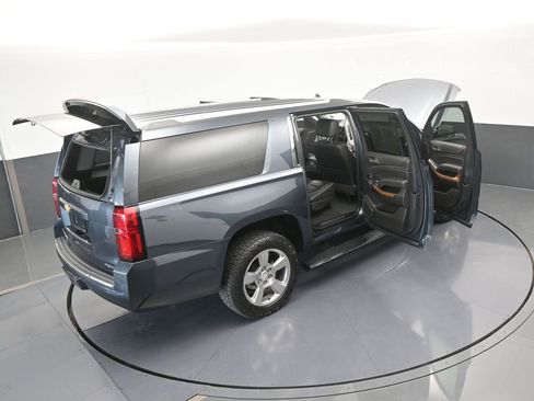 Used 2019 Chevrolet Suburban Premier image 78