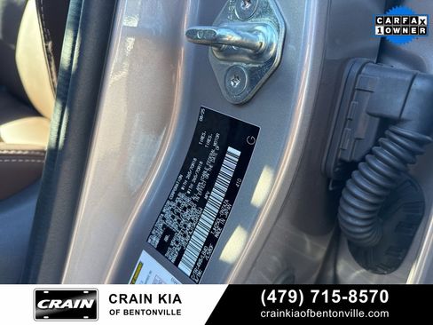 Used 2025 Toyota Land Cruiser image 17