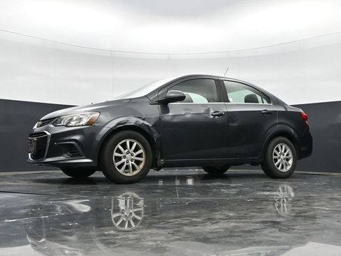Used 2017 Chevrolet Sonic LT FWD image 42