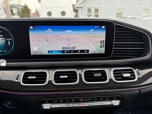 Used 2020 Mercedes-Benz GLS 450 4MATIC image 12