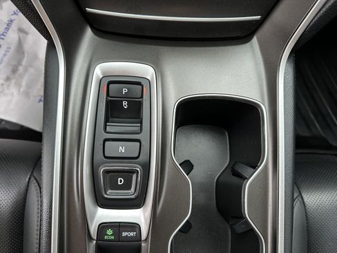 Used 2022 Honda Accord Touring image 32