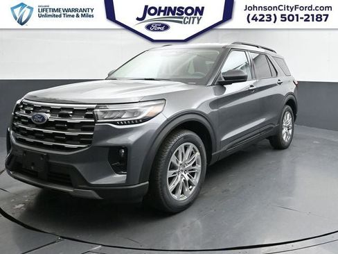 New 2026 Ford Explorer Active w/ Active Comfort Package image 5