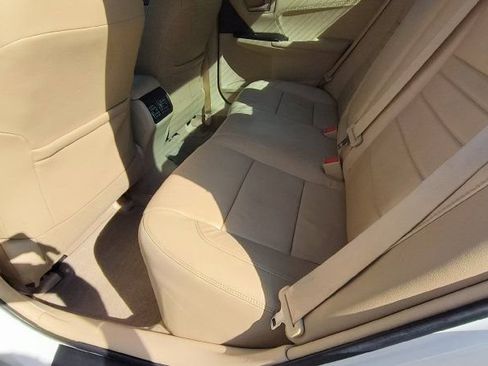 Used 2017 Toyota Camry XLE FWD image 10