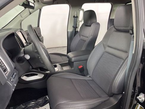 Used 2023 Nissan Frontier SV w/ SV Convenience Package image 16