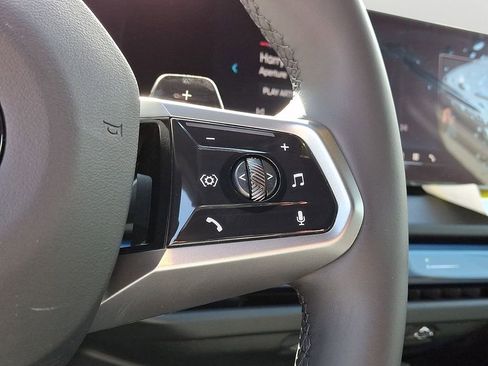 Certified 2025 BMW X3 xDrive30i w/ M Sport Package image 20