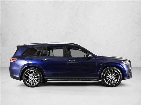 New 2026 Mercedes-Benz GLS 580 4MATIC image 4