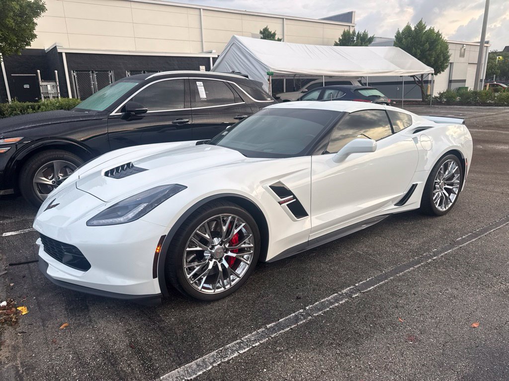 Used 2017 Chevrolet Corvette Grand Sport RWD image 4