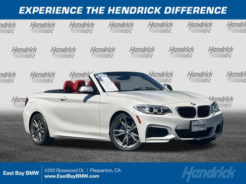 Used 2015 BMW M235i Convertible RWD image 1