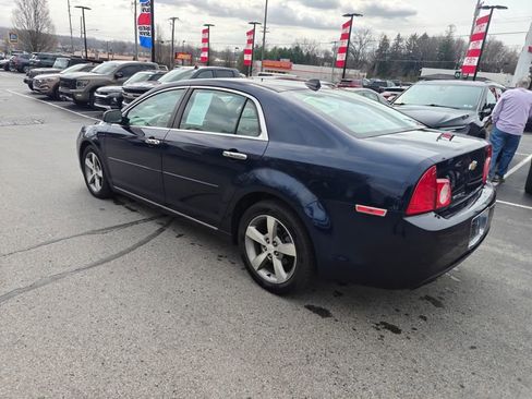 Used 2012 Chevrolet Malibu LT w/ Power Convenience Package image 4