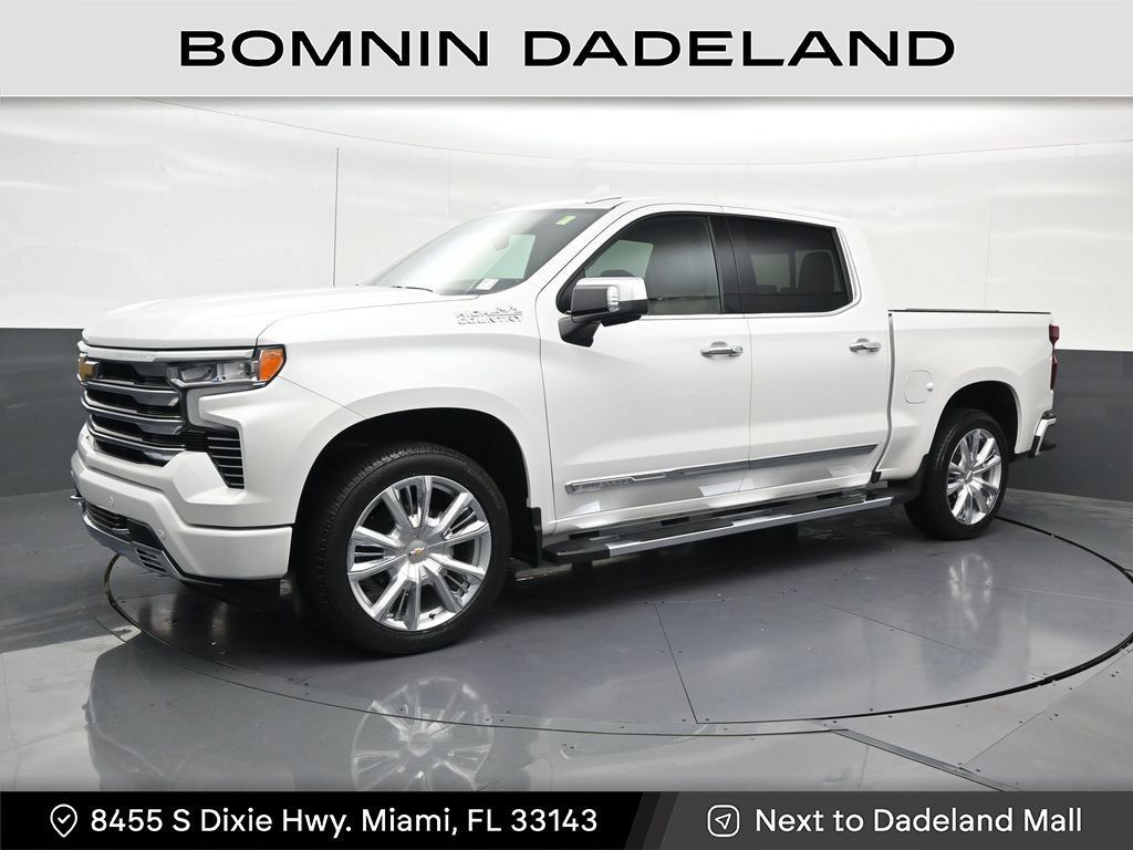 Used 2025 Chevrolet Silverado 1500 High Country w/ High Country Premium Package RWD image 1