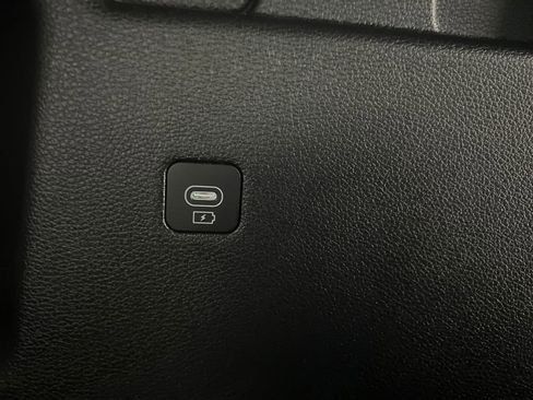 Used 2023 Kia Telluride EX X-Line image 34