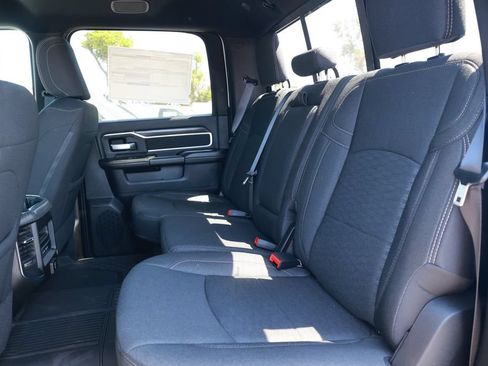 New 2026 RAM 3500 Big Horn AWD/4WD image 32