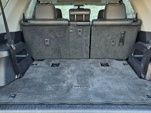 Used 2016 Toyota 4Runner Limited AWD/4WD image 16