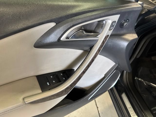 Used 2014 Buick Verano Convenience FWD image 29