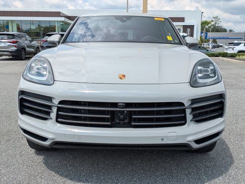 Used 2022 Porsche Cayenne AWD/4WD image 8