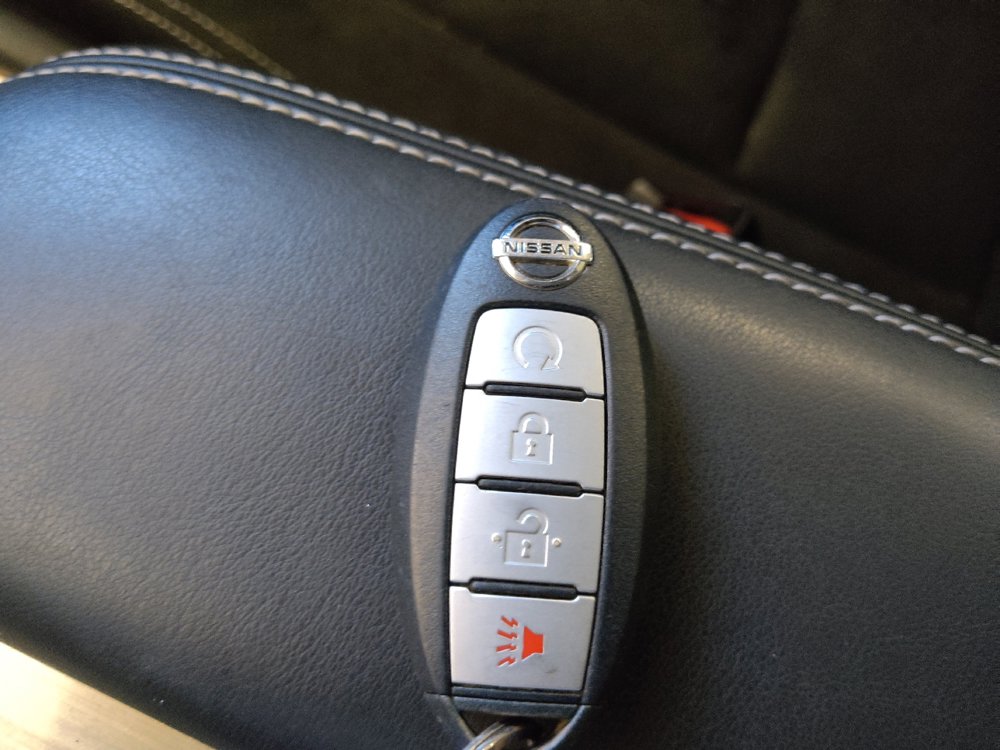 Used 2015 Nissan Murano SV w/ Cargo Package AWD/4WD image 32