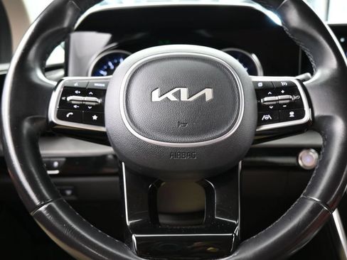 Used 2022 Kia Carnival SX FWD image 34