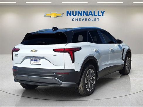 New 2025 Chevrolet Blazer EV LT image 5