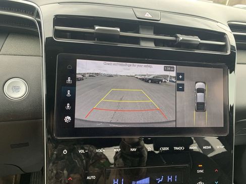 Used 2024 Hyundai Santa Cruz Limited image 18