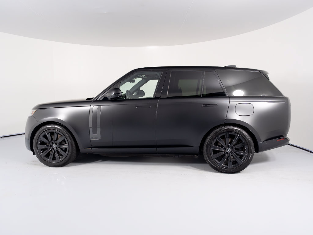 Used 2024 Land Rover Range Rover Autobiography AWD/4WD image 7