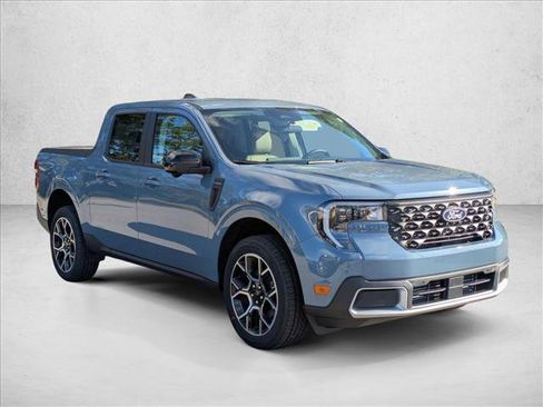 New 2025 Ford Maverick Lariat image 7