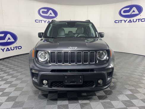 Used 2022 Jeep Renegade Latitude w/ Convenience Group image 9