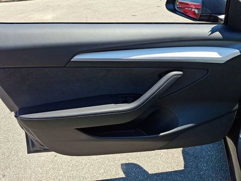 Used 2023 Tesla Model 3 Standard Range RWD image 14