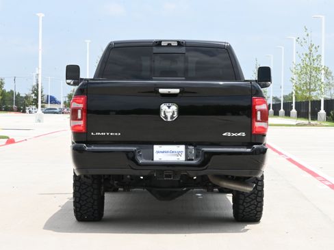 Used 2022 RAM 2500 Limited w/ Towing Technology Group AWD/4WD image 8
