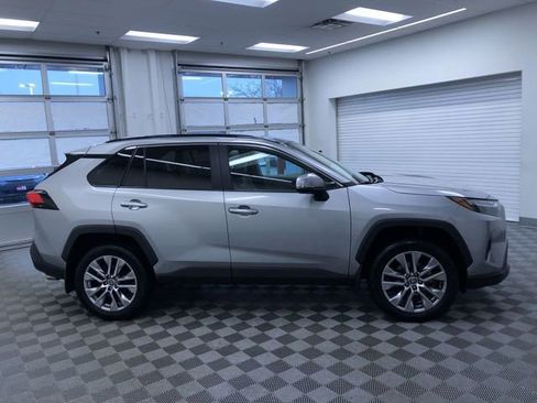 Certified 2022 Toyota RAV4 Limited image 35